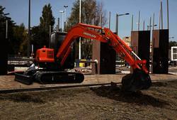 neu oder gebrauchte Baumaschinen, Abbruchtechnik und Werkzeuge mieten oder kaufen in Sachsen Anhalt